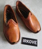 VINTAGE! OUDE KINDERSCHOENTJES * Verzamel Paar *, Antiek en Kunst, Verzenden