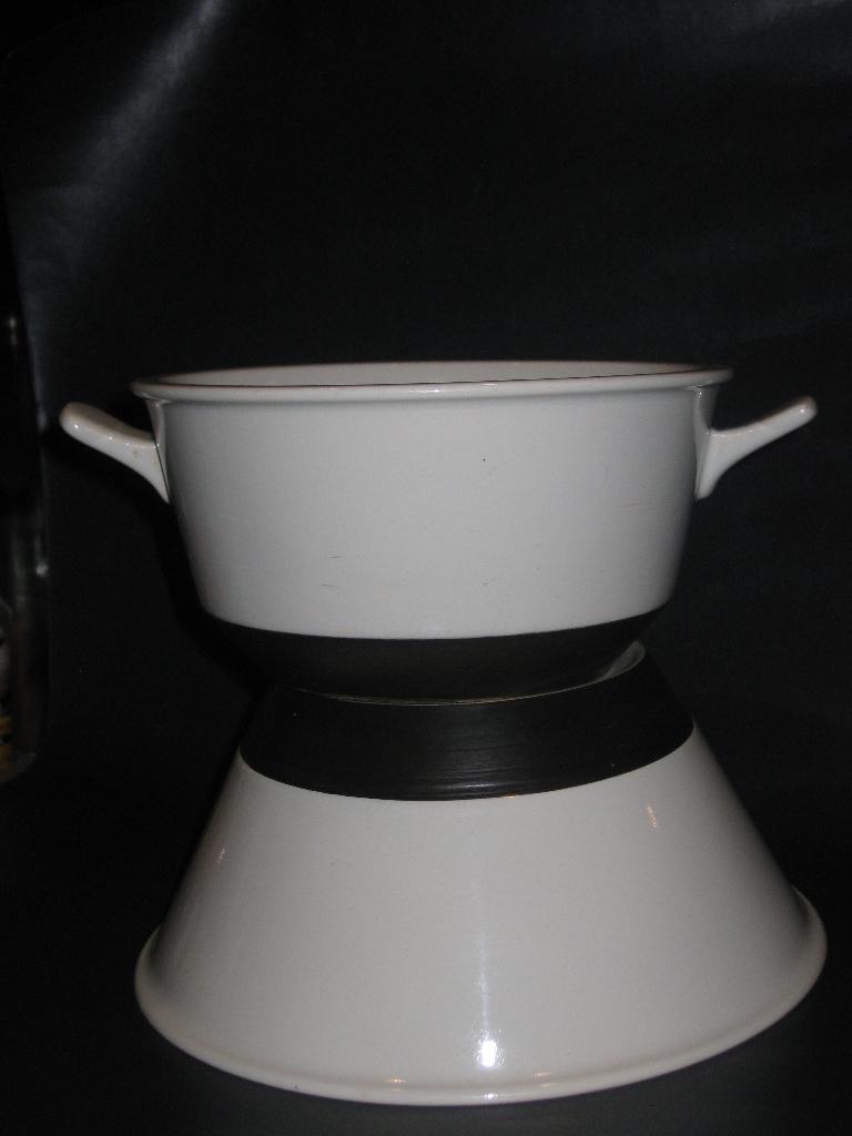 Fris Edam Jubilant Schalen - Willem Hendrik de Vries, Antiek en Kunst, Ophalen