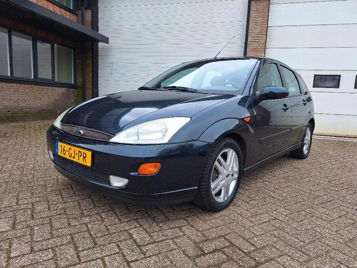 Ford Focus 1.8 I Collection 5D 2000 Blauw, Auto's, Ford, Bedrijf, Focus, ABS, Airbags, Airconditioning, Centrale vergrendeling