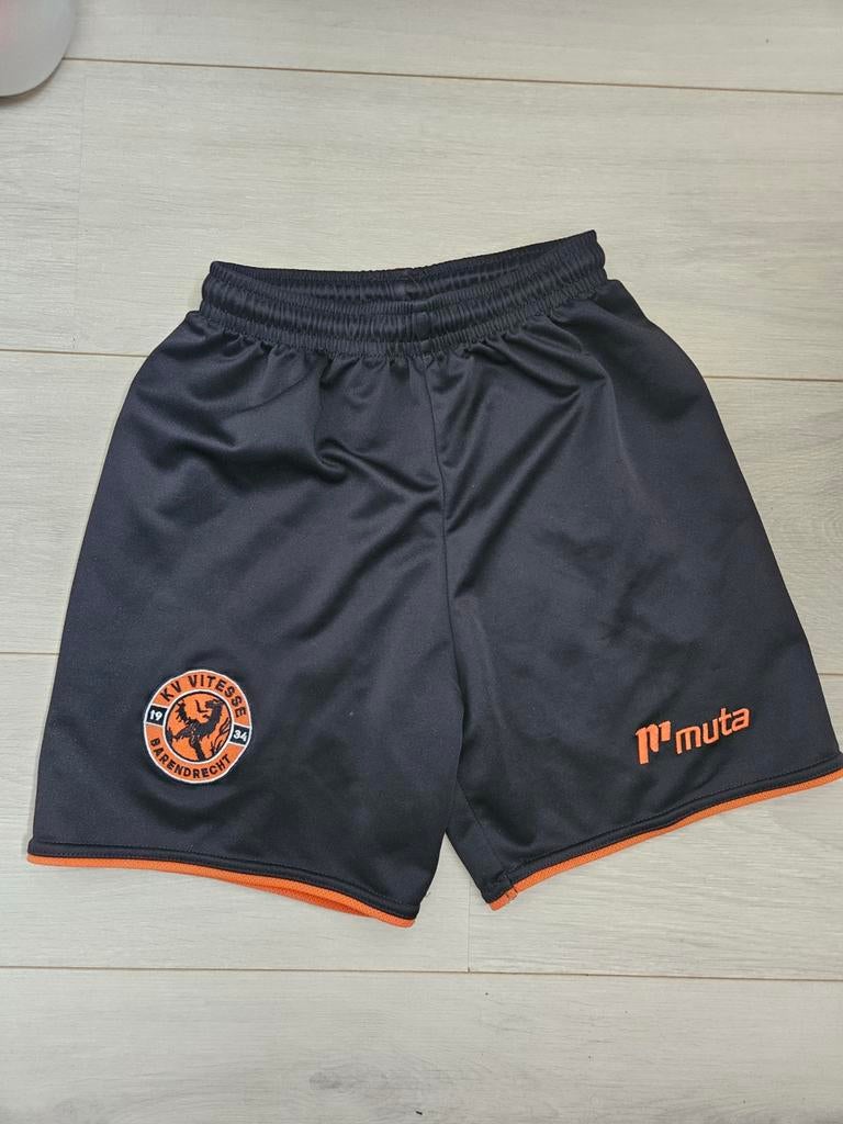 KV Vitesse broekje 164, Ophalen, Meisje, Broek