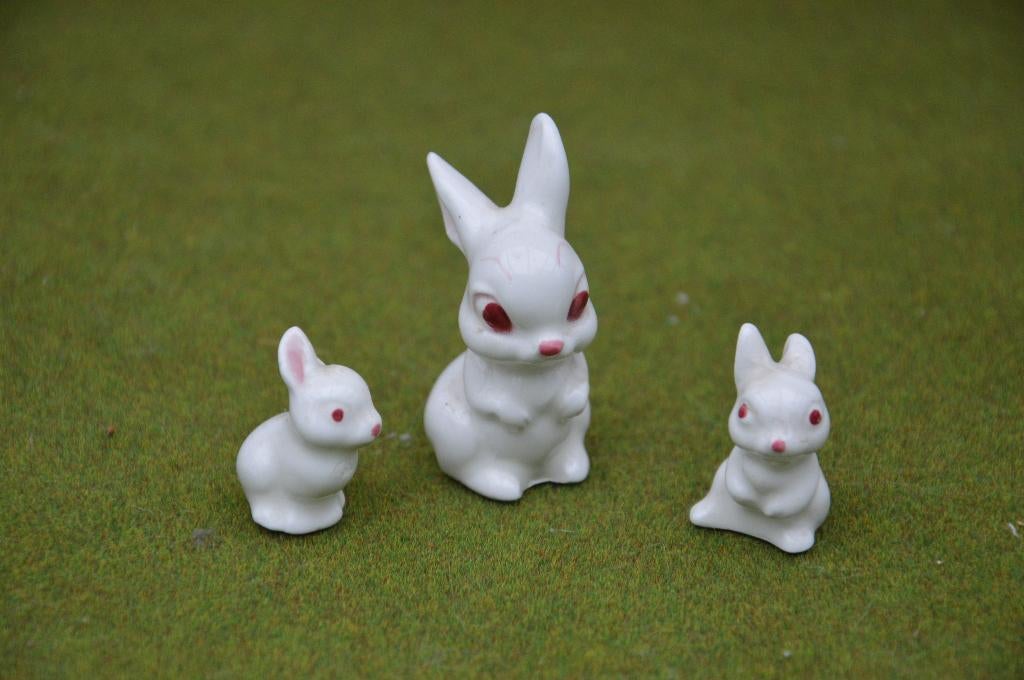 3 vintage porseleinen haasjes moeder met kleintjes Vaga Inte, Ophalen of Verzenden