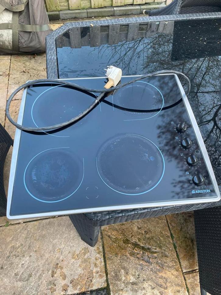 Ariston Elektrische Kookplaat - Krachtstroom, Witgoed en Apparatuur, Kookplaten, Gebruikt, Inbouw, Elektrisch, 4 kookzones, Ophalen of Verzenden