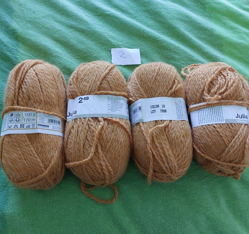 4 bollen wol oker geel (Julia), Ophalen of Verzenden, Nieuw, Breien of Haken, Wol of Garen