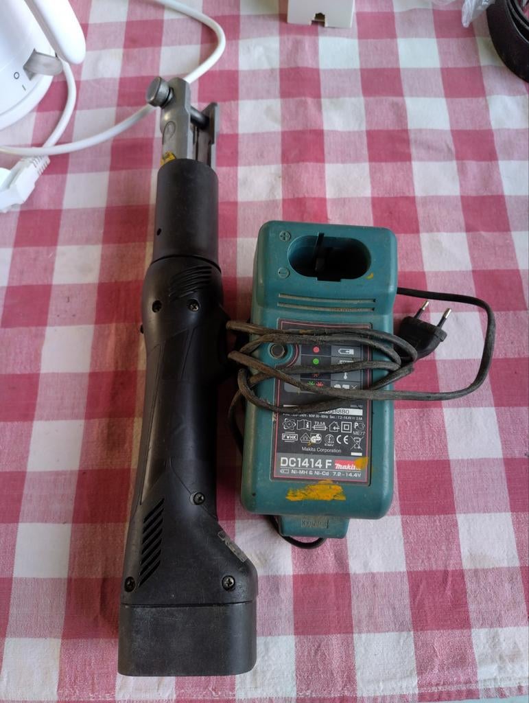 Perstang met lader, Ophalen of Verzenden, Gebruikt