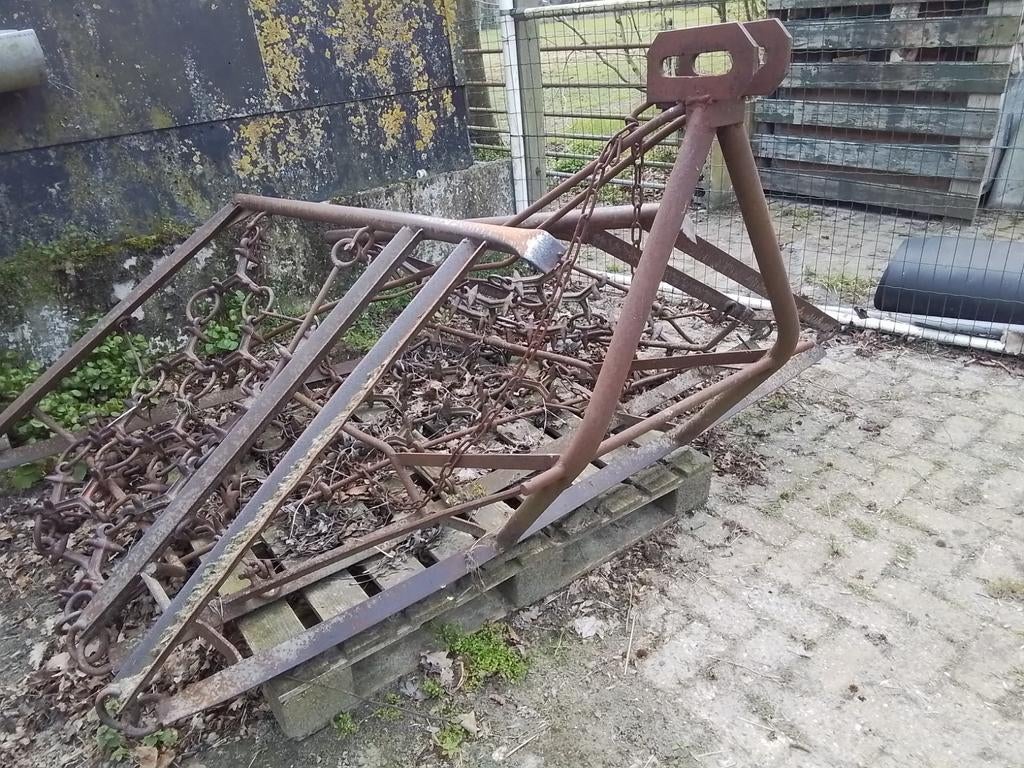 Te koop weidesleep, Ophalen