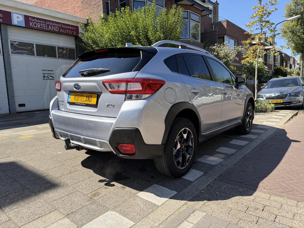 Subaru XV 1.6i Comfort EyeSight Trekhaak Navi, Auto's, Subaru, Automaat, Stof, Gebruikt, 4 cilinders