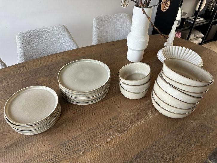 Blokker servies - aardetinten, Huis en Inrichting, Keuken | Servies, Zo goed als nieuw, Compleet servies, Effen, Aardewerk, Ophalen of Verzenden