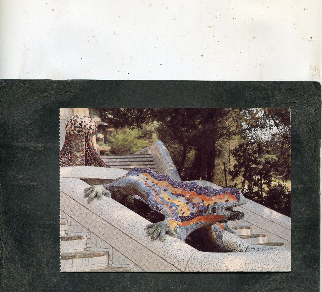 Ansicht A. Gaudi - Park Güell - Fontein in de vorm van een, Verzamelen, Verzenden, 1980 tot heden, Ongelopen