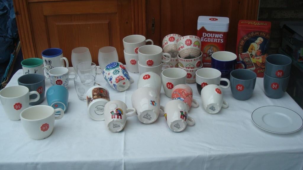 Douwe Egberts, Nieuw, Ophalen of Verzenden, Overige stijlen, Kop(pen) en/of Schotel(s)