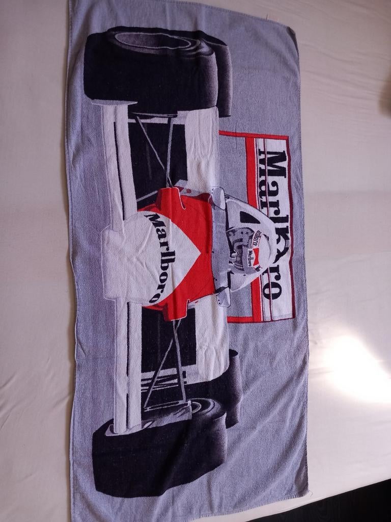 Marlboro Formule 1 Strandlaken - Vintage Design, Verzamelen, Ophalen of Verzenden, Zo goed als nieuw, Formule 1