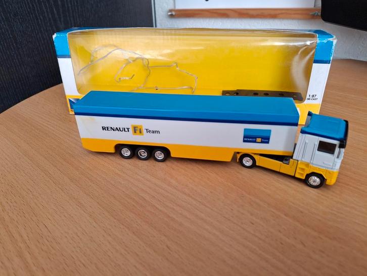 Renault F1 team transporter 1:87, Verzamelen, Automerken, Motoren en Formule 1, Zo goed als nieuw, Formule 1, Ophalen of Verzenden