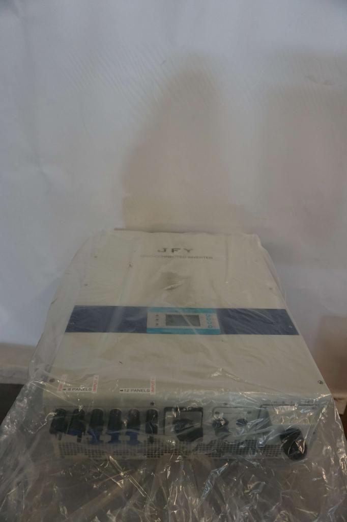 Zonnepanelen omvormer 20 kw Suntree 20.000 TL, Doe-het-zelf en Verbouw, Zonnepanelen en Toebehoren, Nieuw, Overige typen, 200 wattpiek of meer