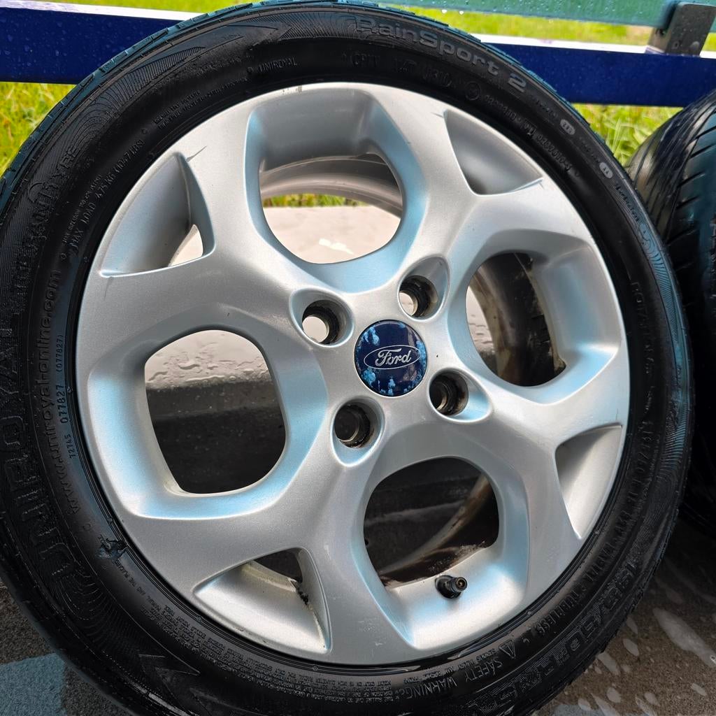 Origineel Ford Fiesta zomerset  195-50-15, Auto-onderdelen, Banden en Velgen, Ophalen, 15 inch, Ford, Dewielbasis@outlook.com