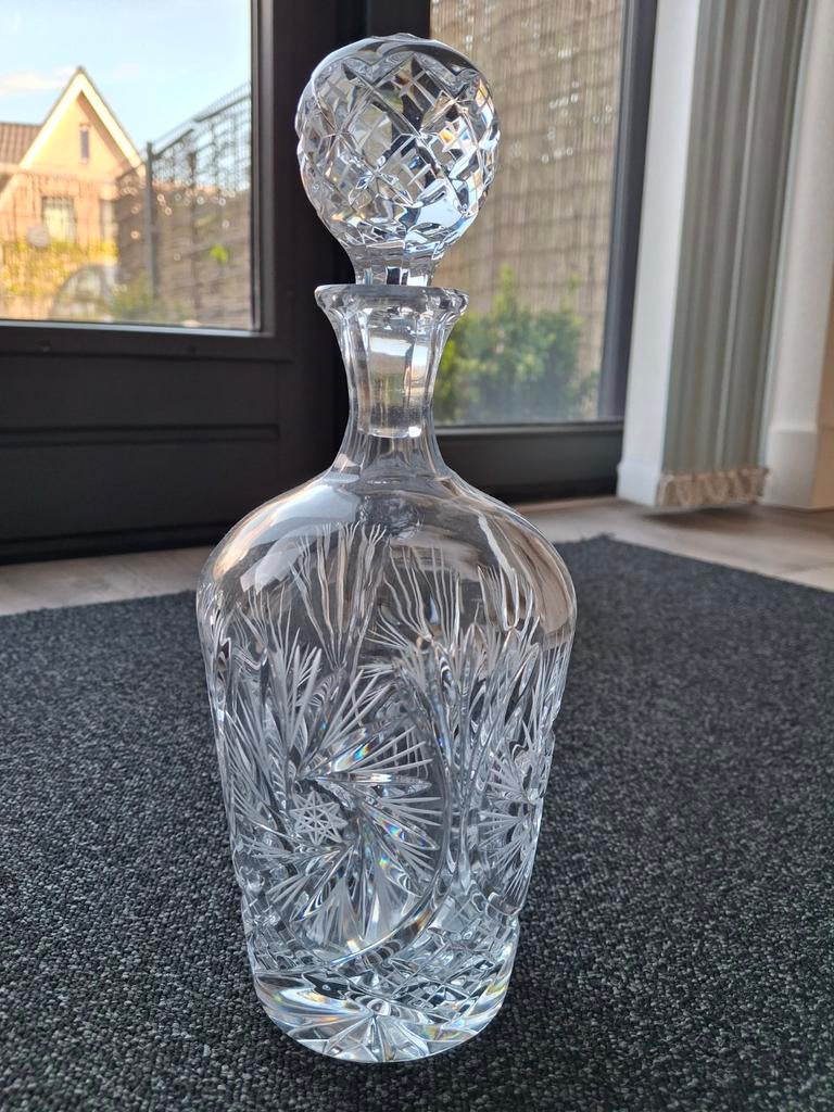 Prachtige kristallen karaf met geslepen patroon, Antiek en Kunst, Ophalen