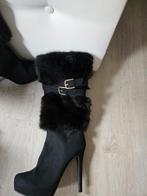 Aparte hoge laarzen met faux fun bont, Ophalen of Verzenden, Gedragen, Zwart, Hoge laarzen