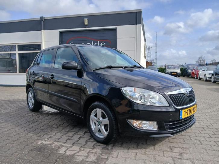 Skoda Fabia 1.2 TSI Skoda dealer onderhouden/Zeer mooi, Auto's, Skoda, Bedrijf, Te koop, Fabia, ABS, Airbags, Airconditioning