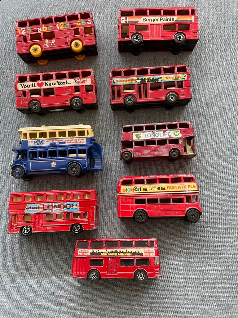 Dubbeldekker busjes klein 9x, Ophalen of Verzenden, Zo goed als nieuw, Auto's