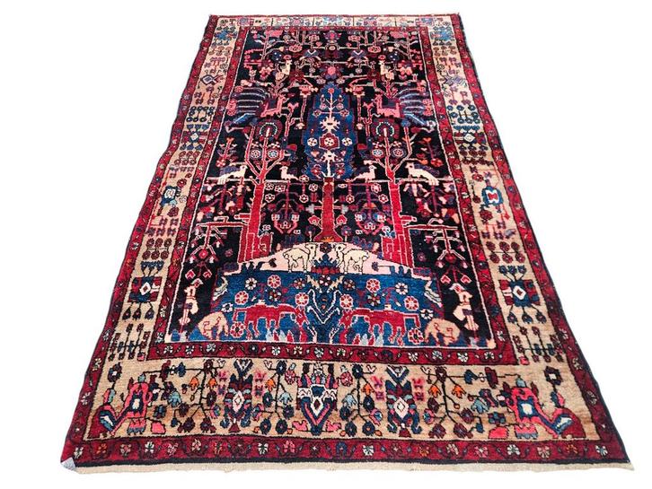 Handmade Persian wool Nahavand carpet Tree of life 144x254cm, Huis en Inrichting, Stoffering | Tapijten en Kleden, Gebruikt, 100 tot 150 cm