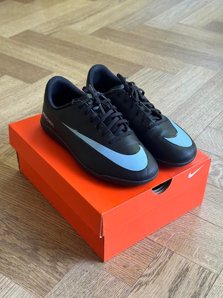 Nike JR vapor 16  club TF maat 38, Maat XS of kleiner, Schoenen, Ophalen of Verzenden, Zo goed als nieuw