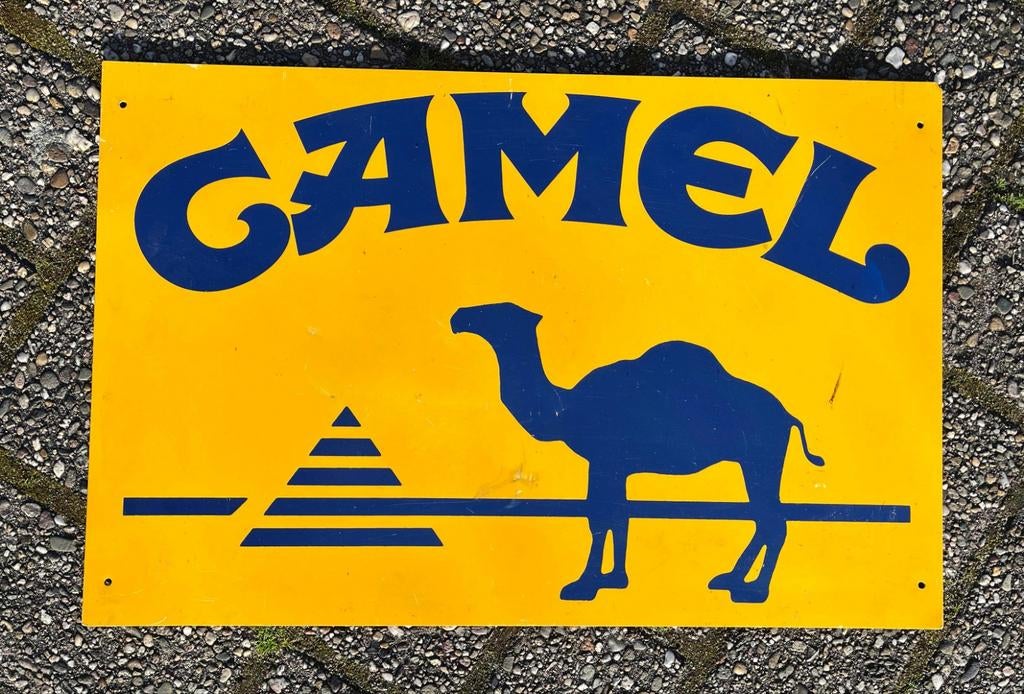 Camel reclamebord geel - Uniek item voor verzamelaars, Ophalen of Verzenden, Zo goed als nieuw, Reclamebord