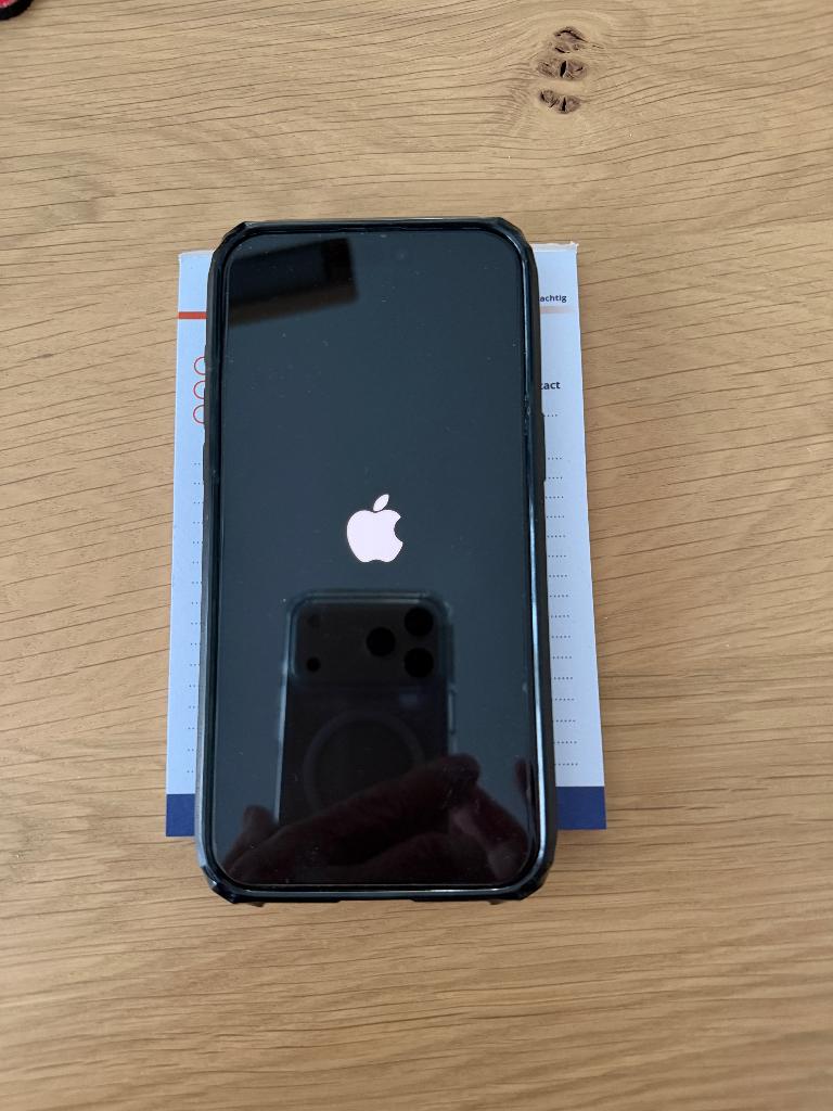 iPhone 15 max pro, Zwart, IPhone 15 Pro Max, Zo goed als nieuw, Zonder simlock
