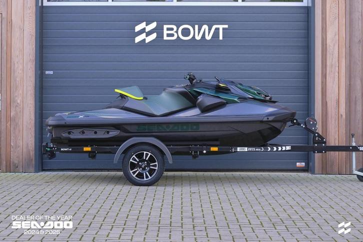 Sea-Doo RXP-X RS APEX 300 Audio | END-OF-SEASON SALE!, Watersport en Boten, Jetski's en Waterscooters, Nieuw, 200 pk of meer, Benzine