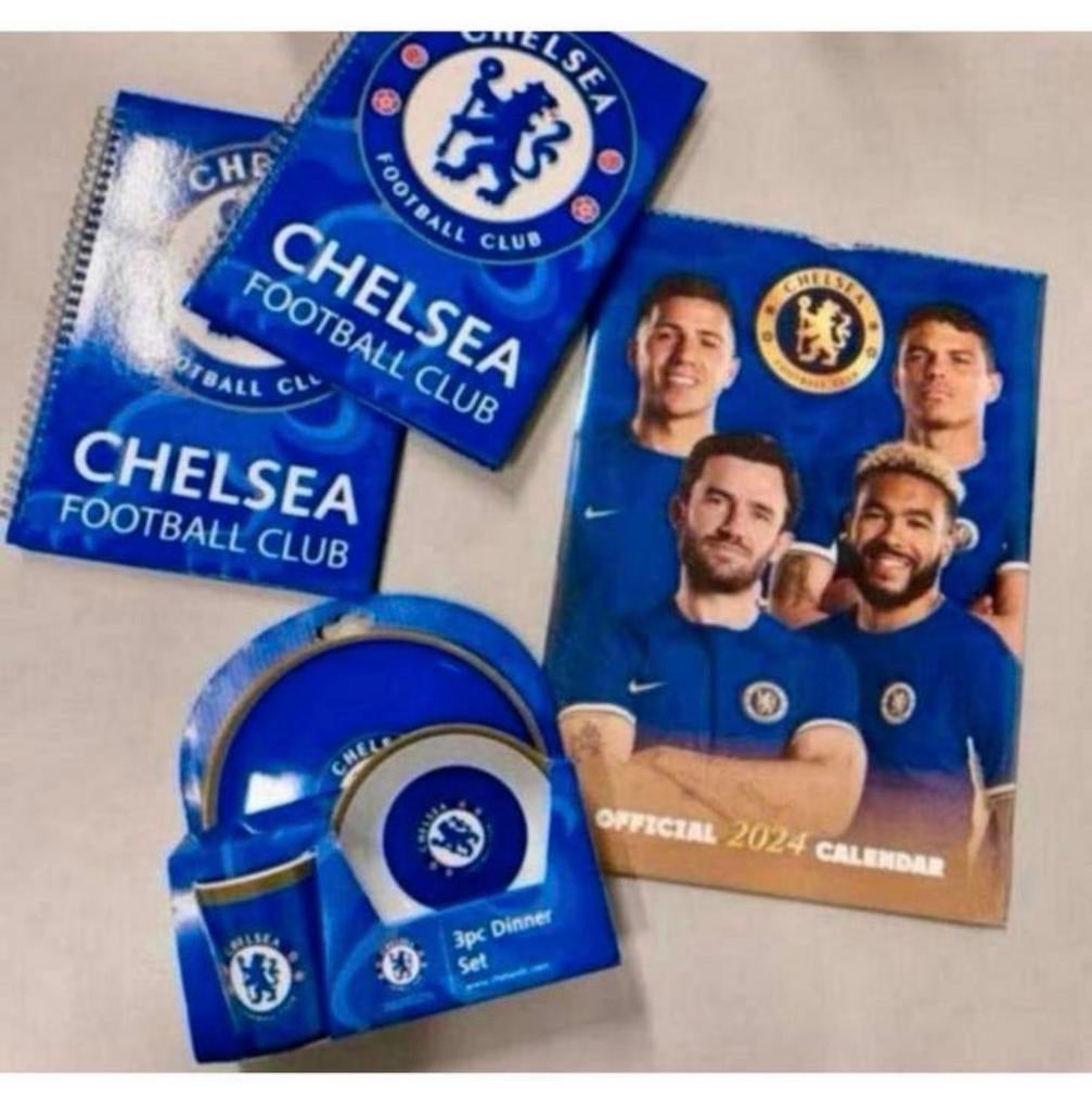 Chelsea Football club 2024 - A3 Kalender dinner set 2 boeken, Buitenlandse clubs, Overige typen, Nieuw, Ophalen of Verzenden