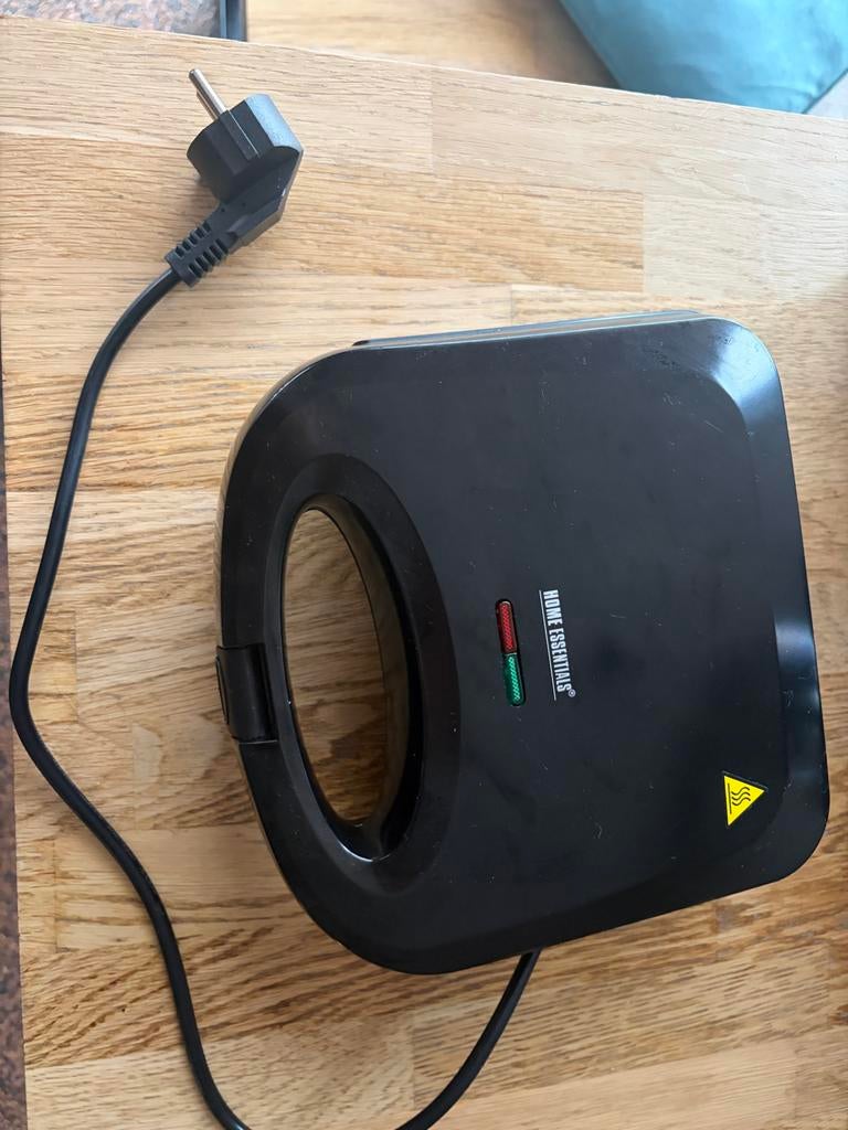 Tosti ijzer - Home Essentials, Ophalen, Gebruikt