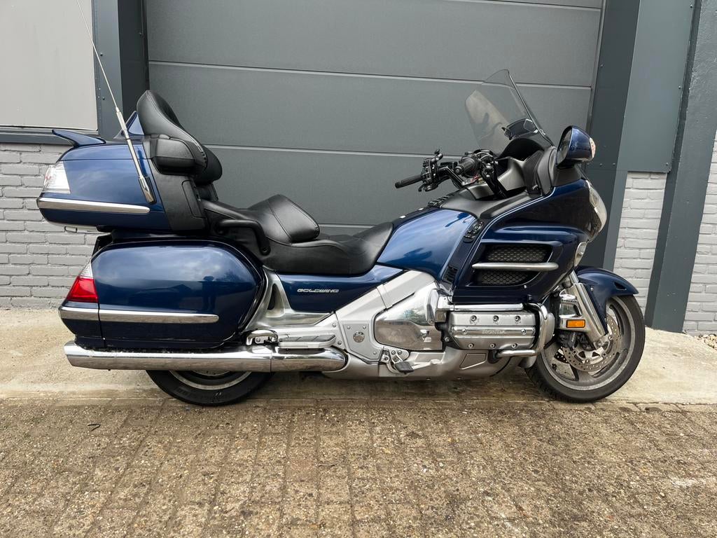 Honda goldwing GL 1800, Motoren, Motoren | Honda, Motorrijbewijs A, Meer dan 35 kW, Toermotor, Handgeschakeld