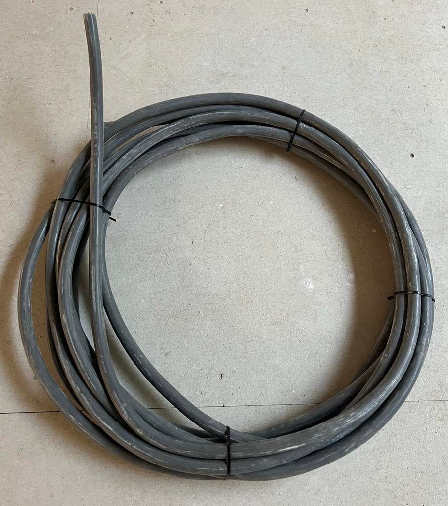 Draka kabel massief 5x10mm 19 meter lang, Doe-het-zelf en Verbouw, Elektra en Kabels, Ophalen of Verzenden, Gebruikt, Kabel of Snoer