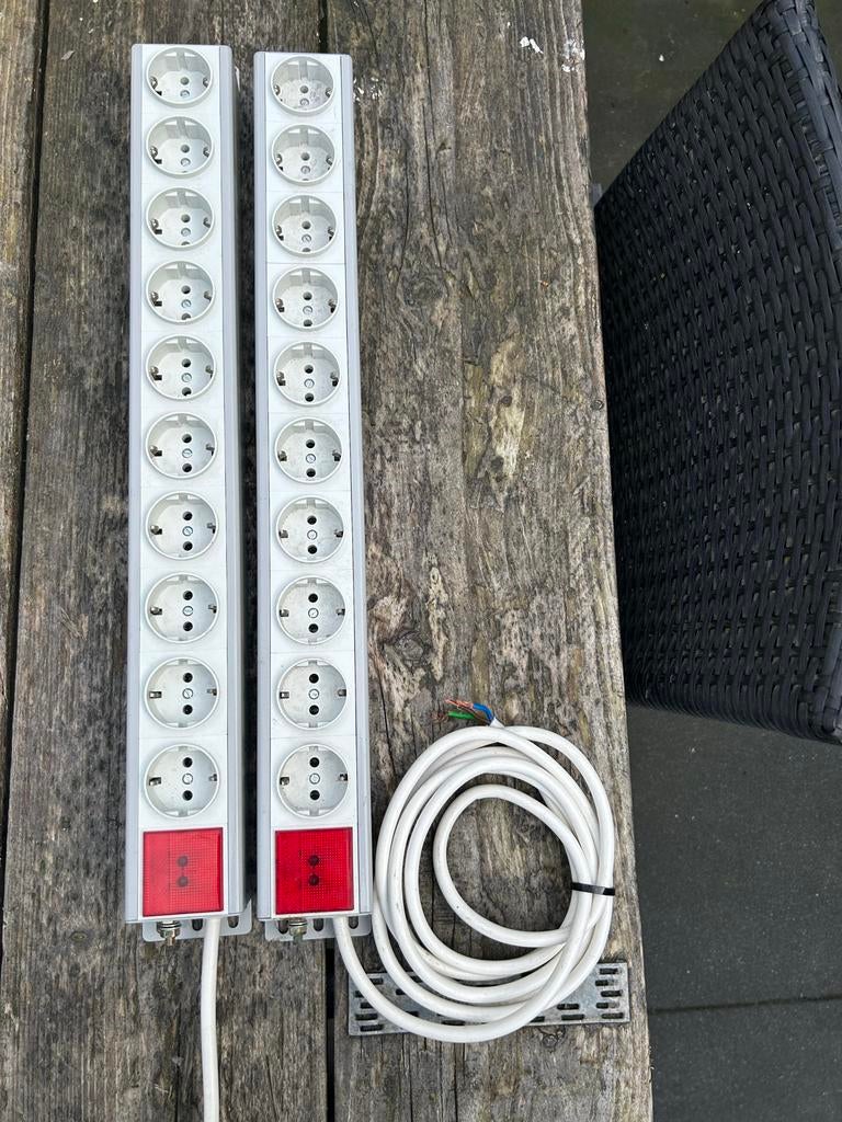 Stekkerdoos / PDU, Ophalen of Verzenden, Gebruikt, Overige typen