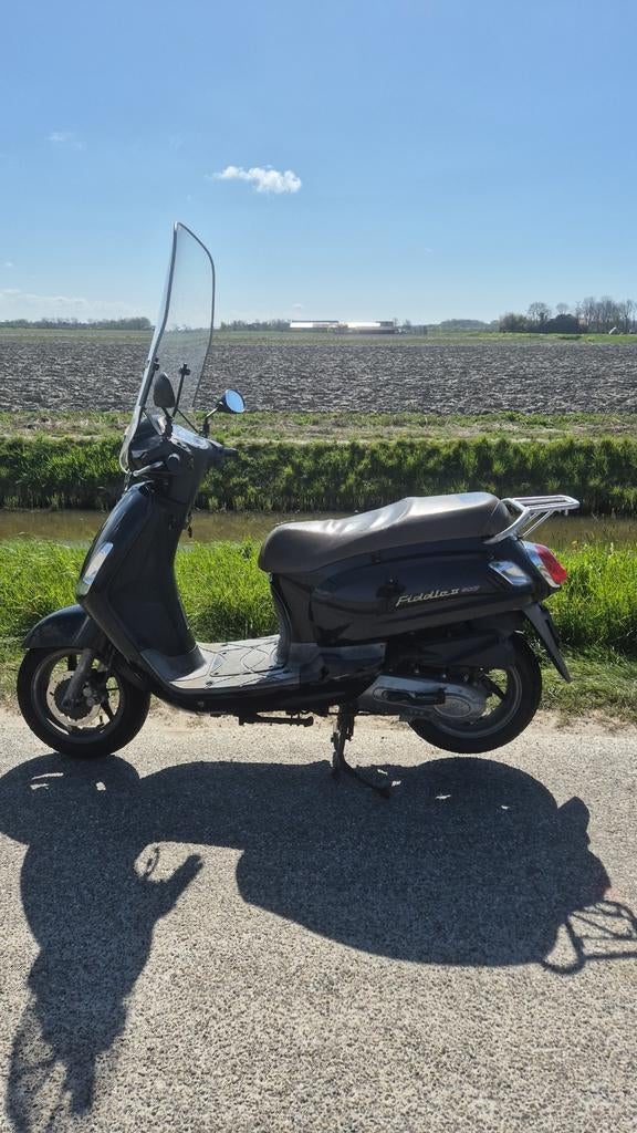 Sym fiddle 2 geel kenteken betrouwbare scooter, Ophalen, Gebruikt, Maximaal 45 km/u, Benzine