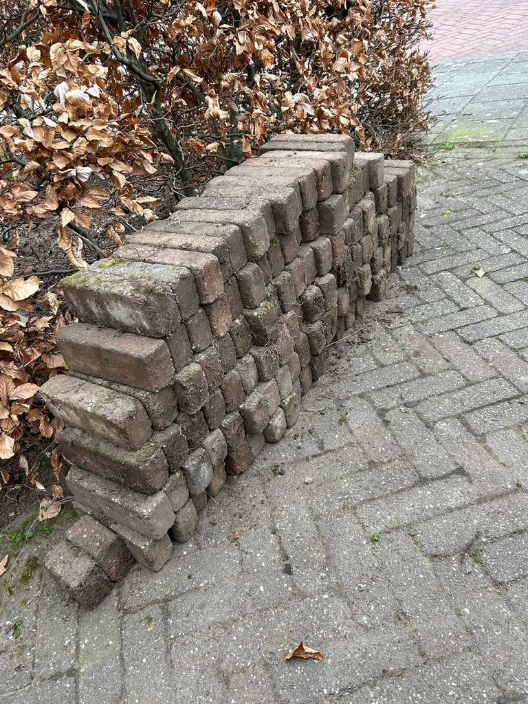 Klinkers gratis afhalen, Ophalen, Zo goed als nieuw, Beton, Klinkers