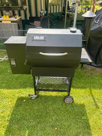 Pellet barbecue beschikbaar voor biedingen