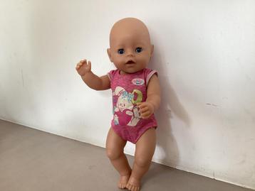 Baby born pop beschikbaar voor biedingen