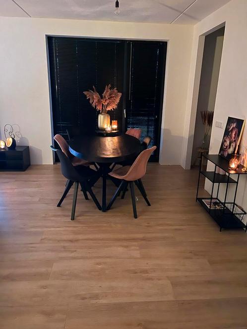 Ovale tafel met 6 stoelen – goede staat, Huis en Inrichting, Tafels | Eettafels, Zo goed als nieuw, 150 tot 200 cm, Vijf personen of meer