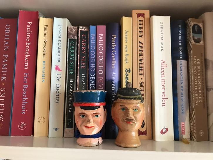 Houten hoofdjes (van poppenkastpop?). Volkskunst., Antiek en Kunst, Curiosa en Brocante, Ophalen of Verzenden