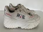 Hello Kitty dames schoenen / sneakers maat 39 als nieuw, Wit, Bershka, Ophalen of Verzenden, Sneakers of Gympen