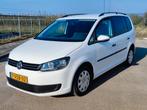 VW Touran 1.6 TDI DSG Grijs Kenteken VAN 2011 Goed Onderhoud, Auto's, Euro 5, Stof, 4 cilinders, 700 kg