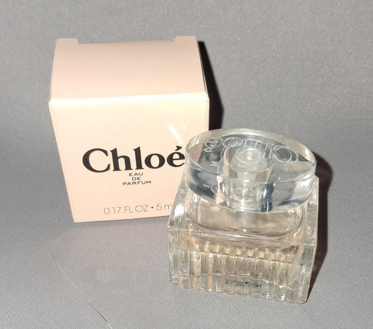 Luxe parfum mini Chloe + doosje, Verzamelen, Parfumverzamelingen, Zo goed als nieuw, Miniatuur, Gevuld, Ophalen of Verzenden