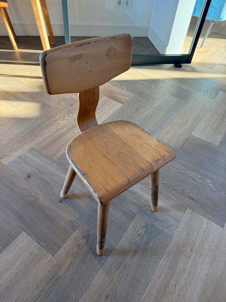Retro Houten Kleuterstoeltje, Antiek en Kunst, Antiek | Meubels | Stoelen en Banken, Ophalen