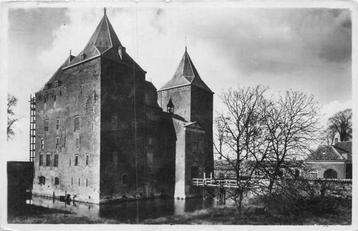 (300-109-001) Gorinchem Slot Loevestein beschikbaar voor biedingen