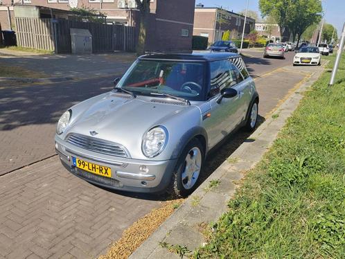 Mini 1.6 16V Cooper 2003 Grijs met open dak, Auto's, Mini, Particulier, Cooper, Airbags, Airconditioning, Alarm, Elektrische ramen