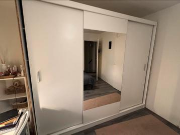 Garderobekast Houston 250x214x62cm Met spiegel, schuifdeuren beschikbaar voor biedingen