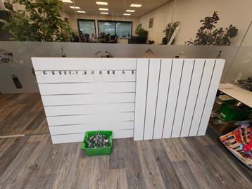 Lamellenwand LB15 wit met insteekprofielen 120x120cm beschikbaar voor biedingen