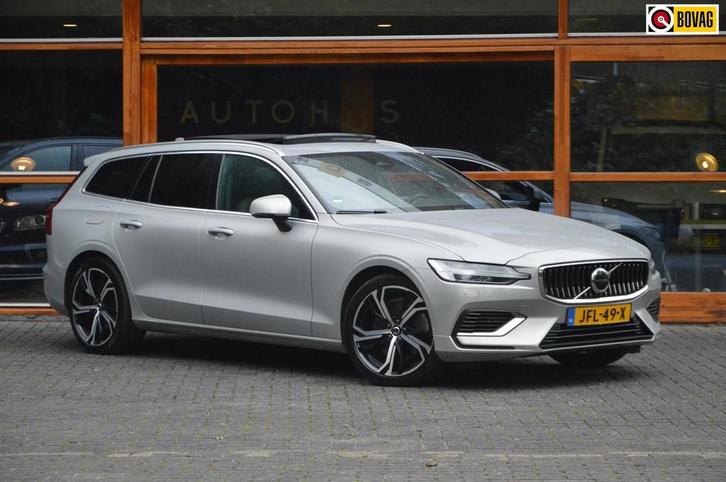 Volvo V60 T6 Long Range hybride AWD Ultimate Bright | Trekha, Auto's, Volvo, Bedrijf, Te koop, V60, 4x4, ABS, Achteruitrijcamera