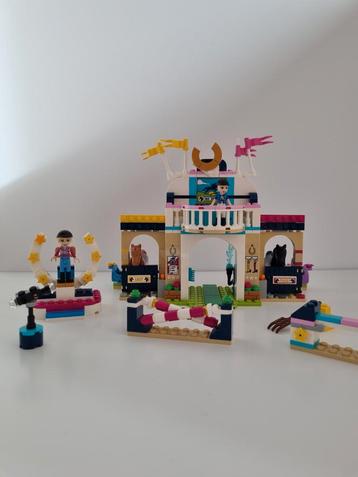 Lego Friends 41367 Stephanie's paardenconcours beschikbaar voor biedingen