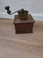 Antieke koffiemolen met lade, Ophalen of Verzenden