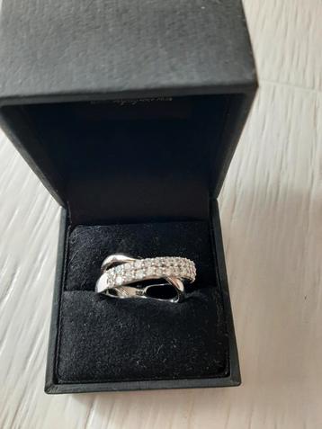 Zilveren ring merk Royal Grace beschikbaar voor biedingen