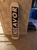 Snowboard endeavor 151 cm, Sport en Fitness, Snowboarden, Gebruikt, Ophalen of Verzenden, Board